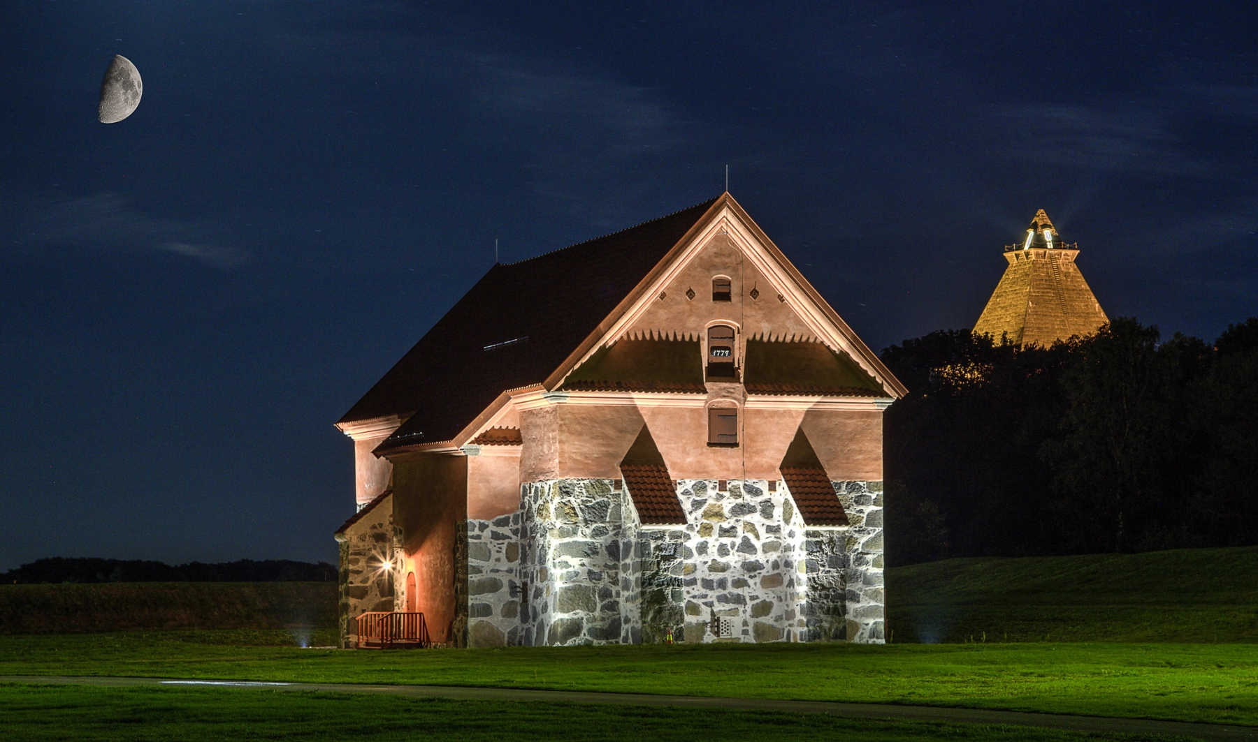 En vakker bygning på Frederiksvern i Stavern