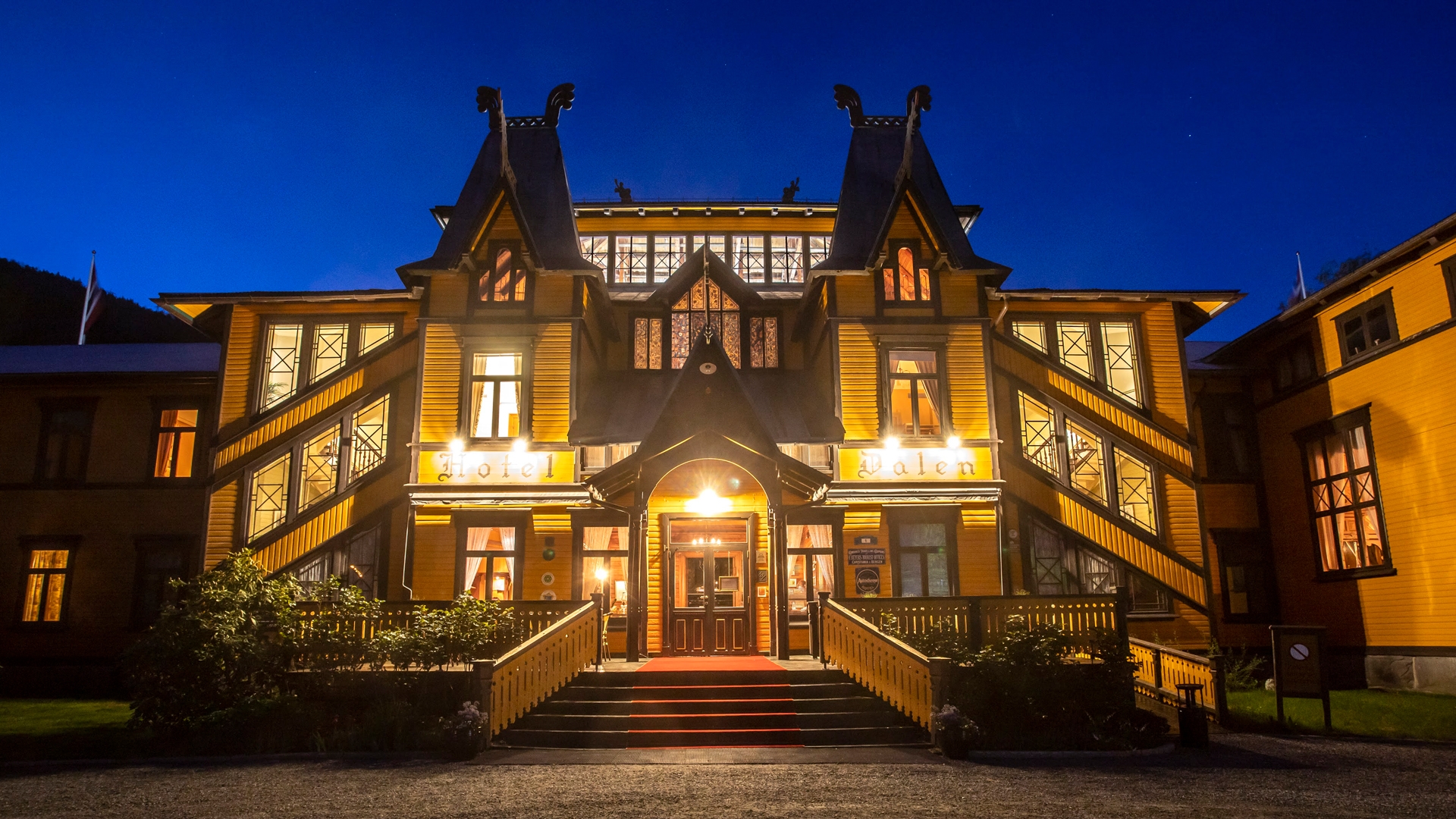 Det praktfulla Dalen Hotel.