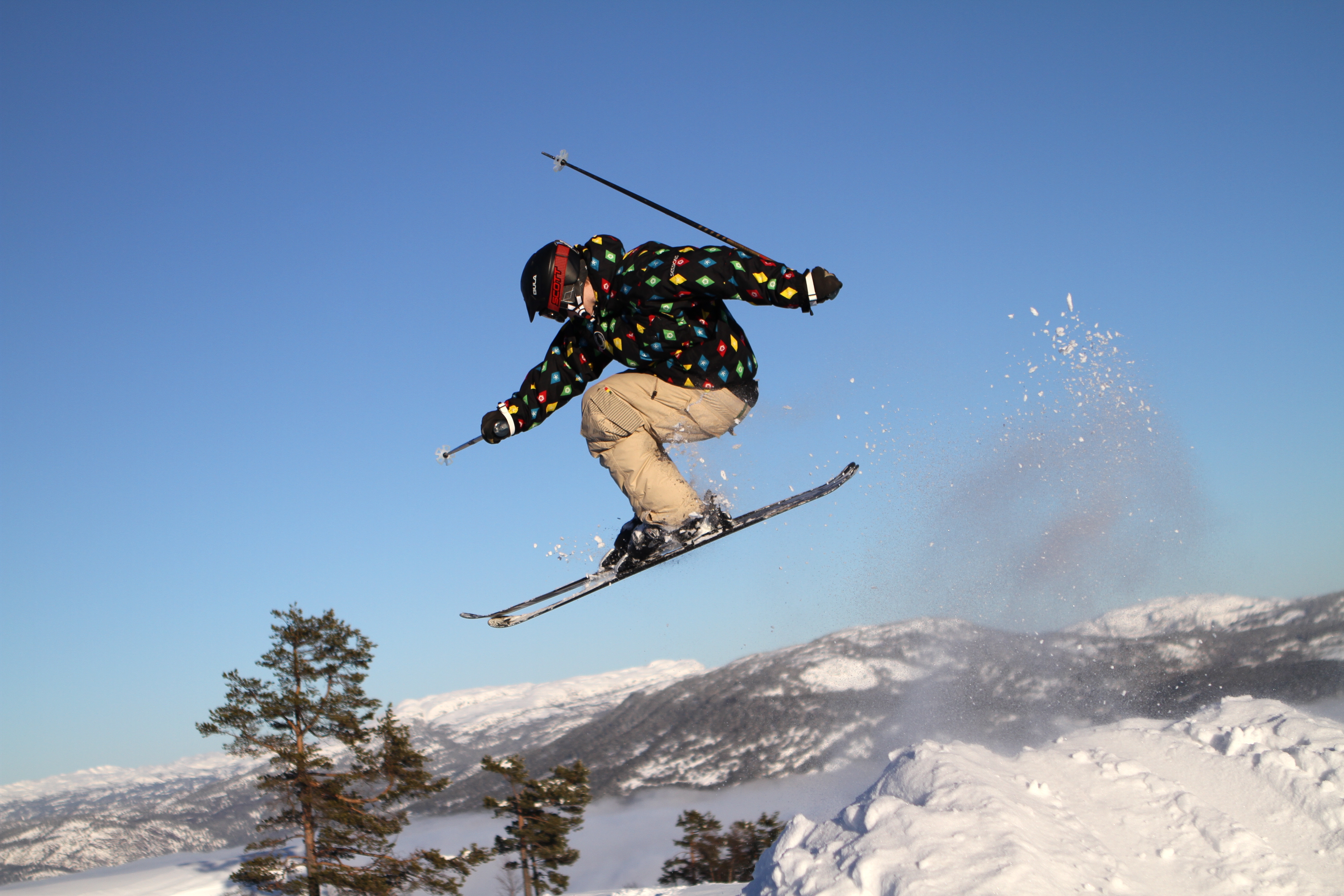 Hopp i backen p&aring; Vr&aring;dal Panorama Skisenter.